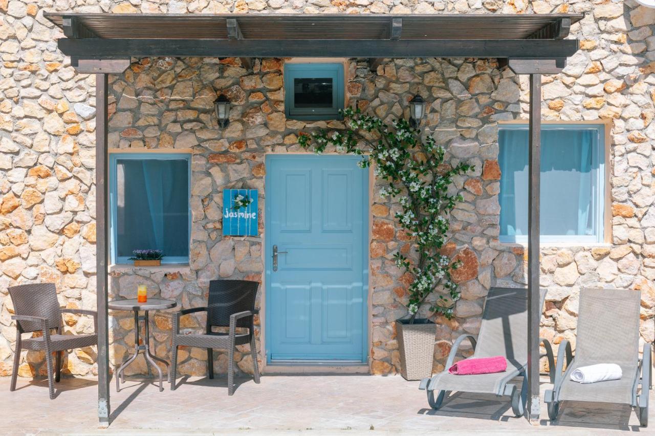 Villa Antheia Karterados  Esterno foto
